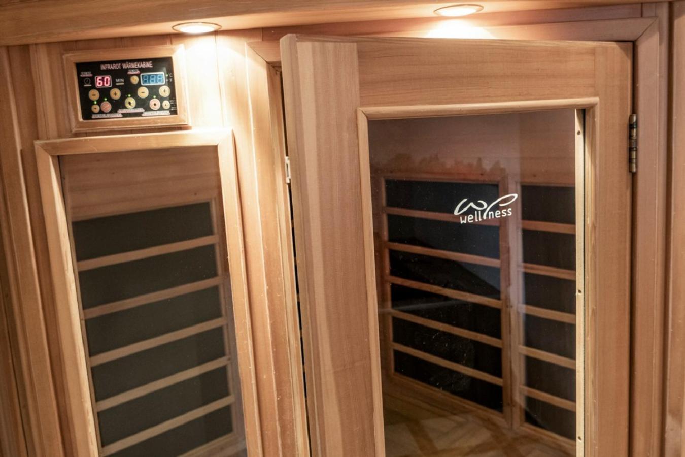 Panorama Spa Lodges Das.Schiller Bad Gastein Eksteriør bilde