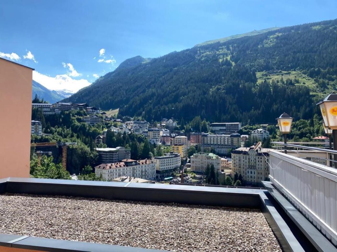 Panorama Spa Lodges Das.Schiller Bad Gastein Eksteriør bilde